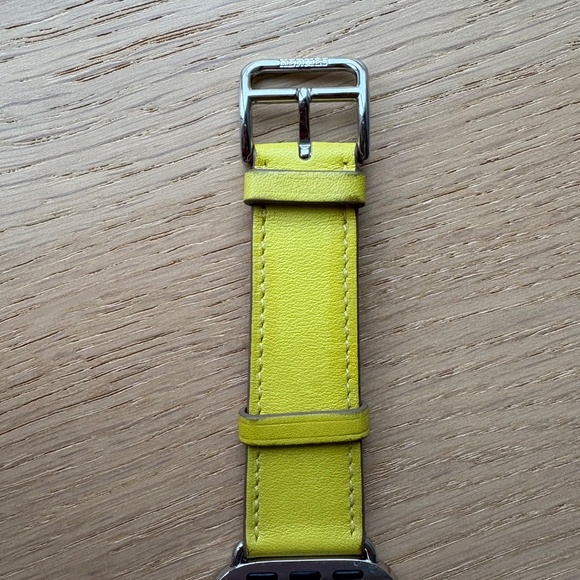 Hermes Apple Leather Strap Single Tour 41mm- Lime - Picture 8 of 12